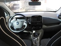 Renault Zoe, Hatchback Mungil dengan Segudang Kecanggihan
