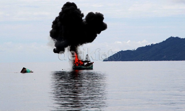 Belum Kapok, 4 Kapal Vietnam Lagi-lagi Ditangkap Sedang Curi Ikan