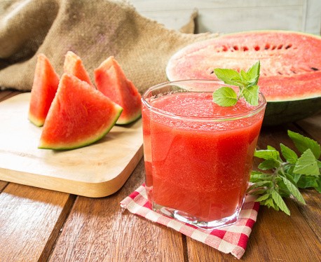 Konsumsi Rutin Jus Semangka dan Green Smoothie Bisa Memicu Penurunan Berat Badan (2)