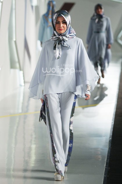 Moshaict by Itang Yunasz. Indonesia Fashion Week 2015 at Jakarta Convention Center. Senayan. Jakarta. [Foto: Mohammad Abduh/Wolipop]
