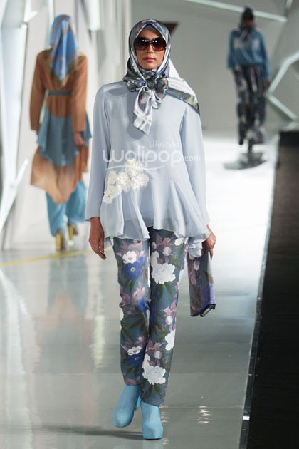 Moshaict by Itang Yunasz. Indonesia Fashion Week 2015 at Jakarta Convention Center. Senayan. Jakarta. [Foto: Mohammad Abduh/Wolipop]