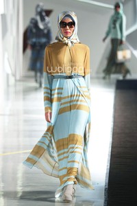 Moshaict by Itang Yunasz. Indonesia Fashion Week 2015 at Jakarta Convention Center. Senayan. Jakarta. [Foto: Mohammad Abduh/Wolipop]