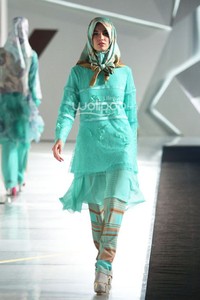 Moshaict by Itang Yunasz. Indonesia Fashion Week 2015 at Jakarta Convention Center. Senayan. Jakarta. [Foto: Mohammad Abduh/Wolipop]