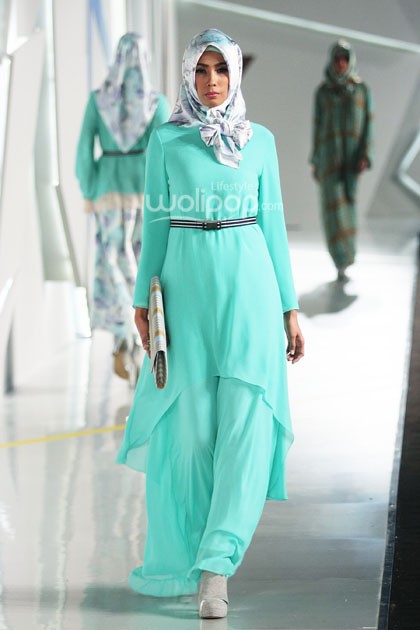 Moshaict by Itang Yunasz. Indonesia Fashion Week 2015 at Jakarta Convention Center. Senayan. Jakarta. [Foto: Mohammad Abduh/Wolipop]