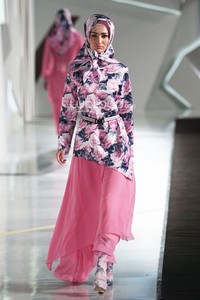Moshaict by Itang Yunasz. Indonesia Fashion Week 2015 at Jakarta Convention Center. Senayan. Jakarta. [Foto: Mohammad Abduh/Wolipop]