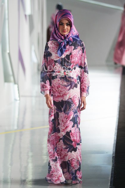 Moshaict by Itang Yunasz. Indonesia Fashion Week 2015 at Jakarta Convention Center. Senayan. Jakarta. [Foto: Mohammad Abduh/Wolipop]