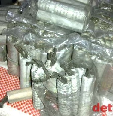 Di Tegal, Nenek Usia 85 Tahun Dipidanakan karena Buat Ribuan Petasan