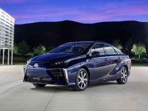 Lewat Olimpiade, Toyota Kenalkan Mobil Hidrogen Mirai ke Dunia