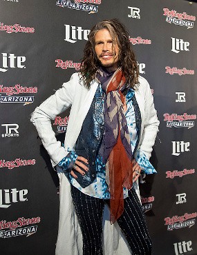 Steven Tyler Segera Luncurkan Album Country Sendiri