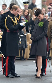 Tak sendiri, Kate juga hadir bersama suaminya, Pangeran William. Anthony Harvey/Getty Images/detikFoto.