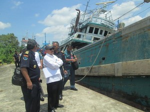 Lika-liku Menghukum Para Pencuri Ikan di Kalbar