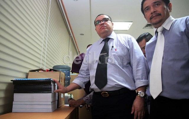 Cerita Jaksa yang Digigit Ketika Rangkul Razman Keluar Mobil