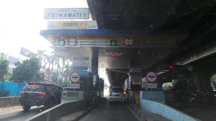 Truk Jarang Melintas, JORR Lenteng Agung Arah Fatmawati Ramai Lancar