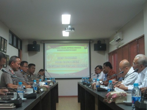 Memantau Proses Hukum Para Pencuri Ikan Secara Online