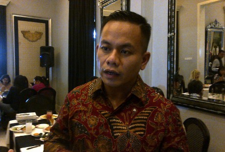 dr Hengky Affandi, Menyenangkan Orang Lain Melalui Usaha Rintisan Ayah