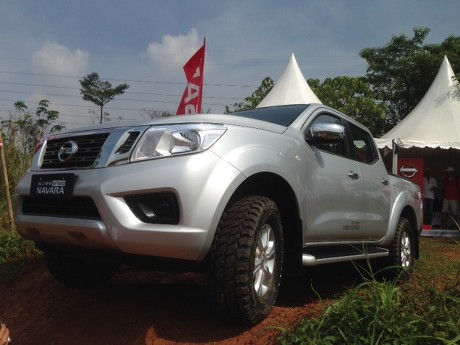 Punya Harley, Pasti Punya Nissan Navara
