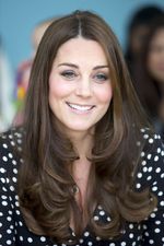 Jelang Melahirkan, Kate Middleton Makin Cantik