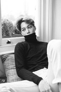 Pertanyaan tersebut bisa dijawab di situs resmi exo-k.smtown.com atau exo-m.smtown.com. (SMTOWN)