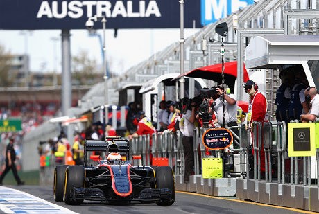 Button Yakin McLaren Bakal Bisa Saingi Mercedes