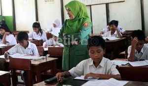 PGRI: Indonesia Darurat Guru SD!