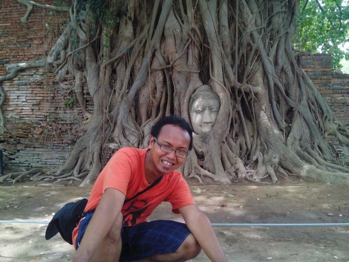 Yang Unik di Ayutthaya, Kepala Buddha di Dalam Pohon
