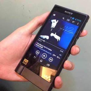 Rahasia Lapisan Emas di Walkman Mahal Sony