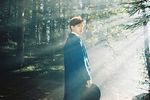 Chanyeol 'EXO' Berpose di Hutan Arizona untuk 'EXODUS'