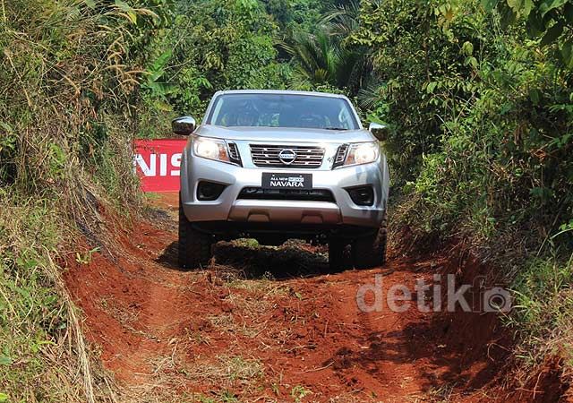 Test Drive Nissan Navara
