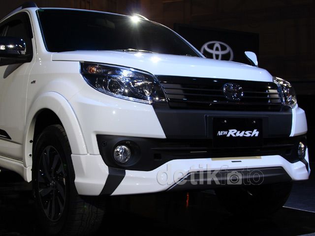 Toyota Perkenalkan SUV Rush Terbaru