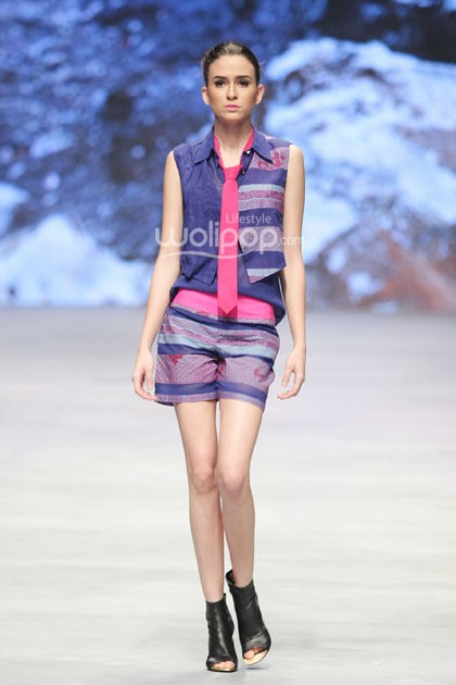 Colourful Banyuwangi by Priscilla Saputro Novum Etno. Indonesia Fashion Week 2015 at Jakarta Convention Center. Senayan. Jakarta. [Foto: Mohammad Abduh/Wolipop]