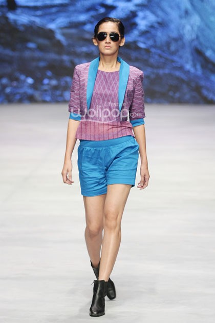 Colourful Banyuwangi by Priscilla Saputro Novum Etno. Indonesia Fashion Week 2015 at Jakarta Convention Center. Senayan. Jakarta. [Foto: Mohammad Abduh/Wolipop]