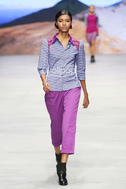 Colourful Banyuwangi by Priscilla Saputro Novum Etno. Indonesia Fashion Week 2015 at Jakarta Convention Center. Senayan. Jakarta. [Foto: Mohammad Abduh/Wolipop]