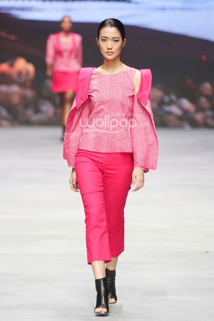 Colourful Banyuwangi by Priscilla Saputro Novum Etno. Indonesia Fashion Week 2015 at Jakarta Convention Center. Senayan. Jakarta. [Foto: Mohammad Abduh/Wolipop]
