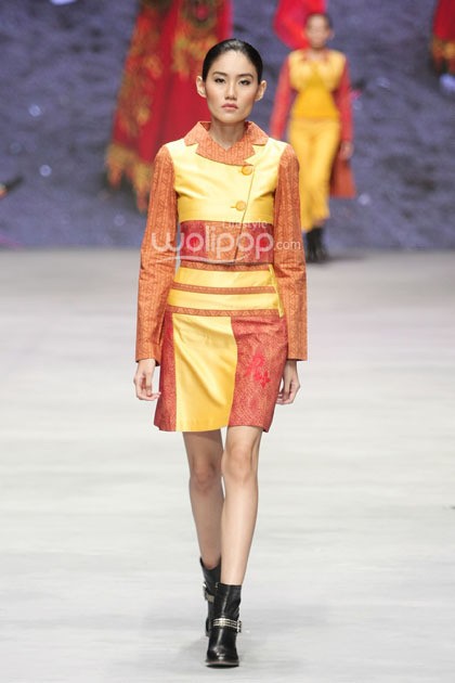 Colourful Banyuwangi by Priscilla Saputro Novum Etno. Indonesia Fashion Week 2015 at Jakarta Convention Center. Senayan. Jakarta. [Foto: Mohammad Abduh/Wolipop]