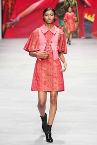 Colourful Banyuwangi by Priscilla Saputro Novum Etno. Indonesia Fashion Week 2015 at Jakarta Convention Center. Senayan. Jakarta. [Foto: Mohammad Abduh/Wolipop]