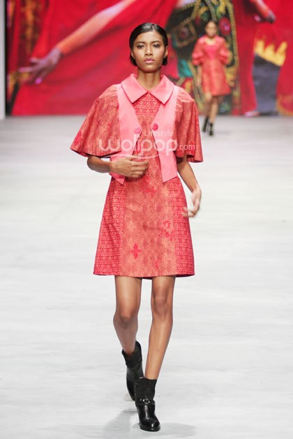 Colourful Banyuwangi by Priscilla Saputro Novum Etno. Indonesia Fashion Week 2015 at Jakarta Convention Center. Senayan. Jakarta. [Foto: Mohammad Abduh/Wolipop]