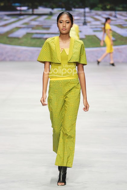Colourful Banyuwangi by Priscilla Saputro Novum Etno. Indonesia Fashion Week 2015 at Jakarta Convention Center. Senayan. Jakarta. [Foto: Mohammad Abduh/Wolipop]