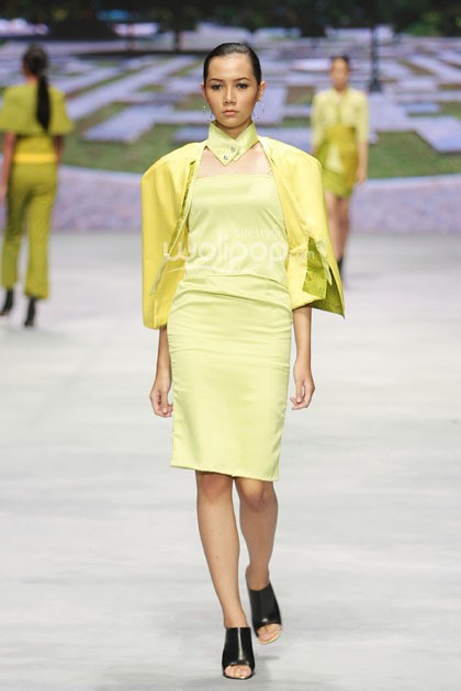 Colourful Banyuwangi by Priscilla Saputro Novum Etno. Indonesia Fashion Week 2015 at Jakarta Convention Center. Senayan. Jakarta. [Foto: Mohammad Abduh/Wolipop]