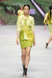 Colourful Banyuwangi by Priscilla Saputro Novum Etno. Indonesia Fashion Week 2015 at Jakarta Convention Center. Senayan. Jakarta. [Foto: Mohammad Abduh/Wolipop]