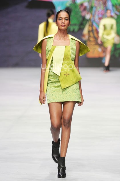 Colourful Banyuwangi by Priscilla Saputro Novum Etno. Indonesia Fashion Week 2015 at Jakarta Convention Center. Senayan. Jakarta. [Foto: Mohammad Abduh/Wolipop]