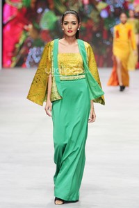 Colourful Banyuwangi by Priscilla Saputro Novum Etno. Indonesia Fashion Week 2015 at Jakarta Convention Center. Senayan. Jakarta. [Foto: Mohammad Abduh/Wolipop]