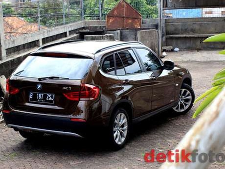Kini, BMW X1 Berpenggerak Roda Depan