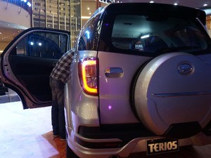 Fitur Baru New Terios Ini Bakal Mengundang Aksi Begal?