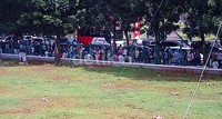 Antrean terlihat cukup panjang.