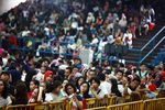 Panjangnya Antrean Penukaran Tiket One Direction