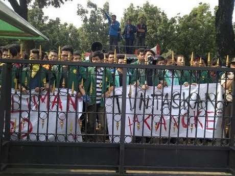 Jakarta Gawat Darurat, Mahasiswa Se-Jakarta Gelar Aksi Simpatik
