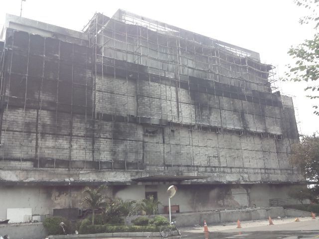 Kebakaran di Margo City Padam, Dinding Luar Mal Terlihat Menghitam