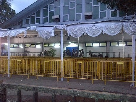 Hari Kedua Penukaran Tiket One Direction Tak Terlalu Ramai