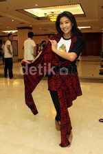 Ciaatt..Gaya Olivia Zalianty Bak Pendekar