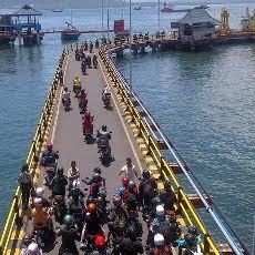 Pasca Nyepi, Pelabuhan Ketapang Percepat Bongkar Muat